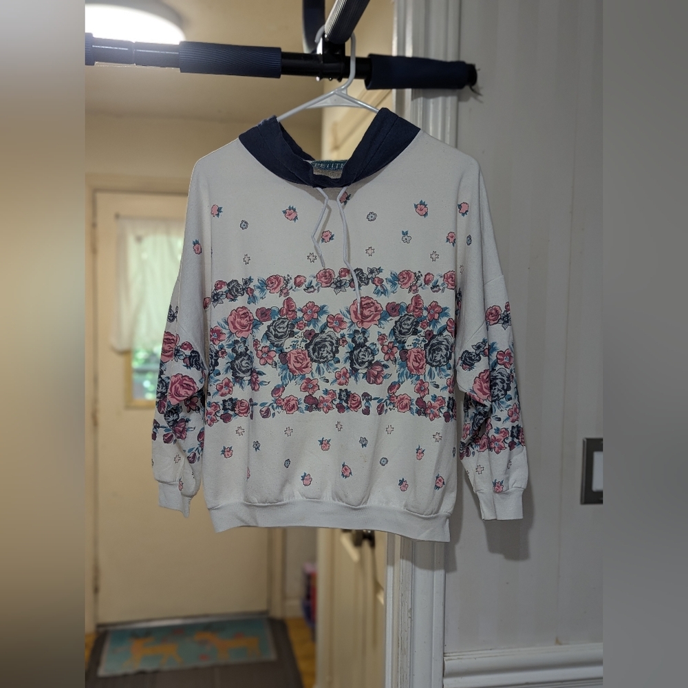 Vintage Floral Pullover Sweater